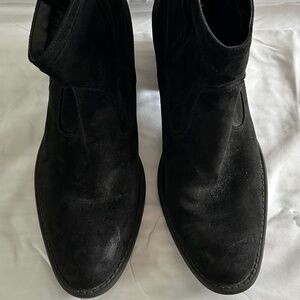 Charlotte Russe Black Faux Suede Ankle Boot Size 10M